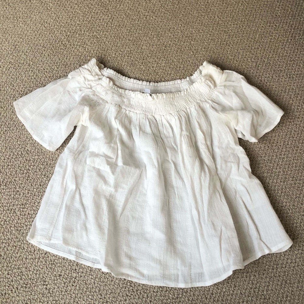 Off the shoulder cotton T shirt